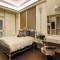 欧式风格浪漫米色卧室装修图片
