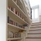 米色美式风格楼梯书柜效果图欣赏