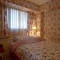 田园甜美粉色卧室窗帘设计图片