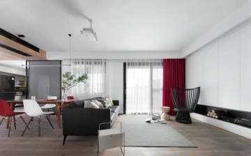 现代简约居室 在黑白灰中增添原木与亮色 舒适整洁